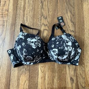 NWT TORRID Push-up Plunge Skull Bra 44D